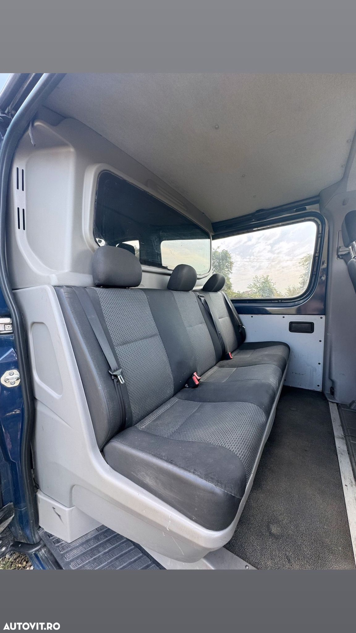 Mercedes-Benz Sprinter - 9