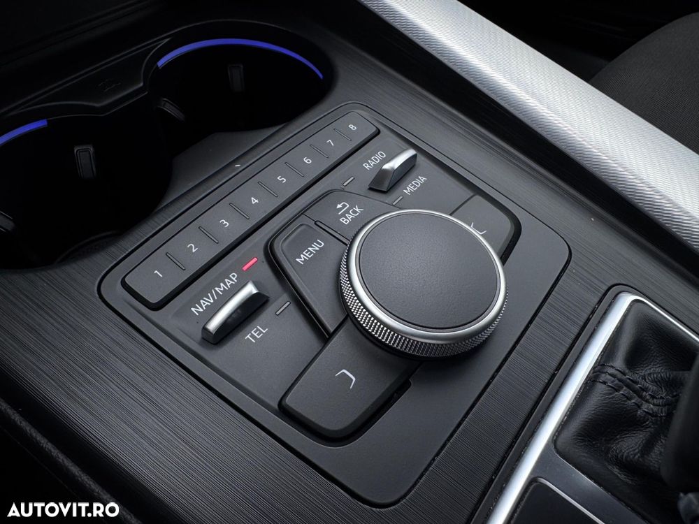 Audi A4 Limuzina - 16