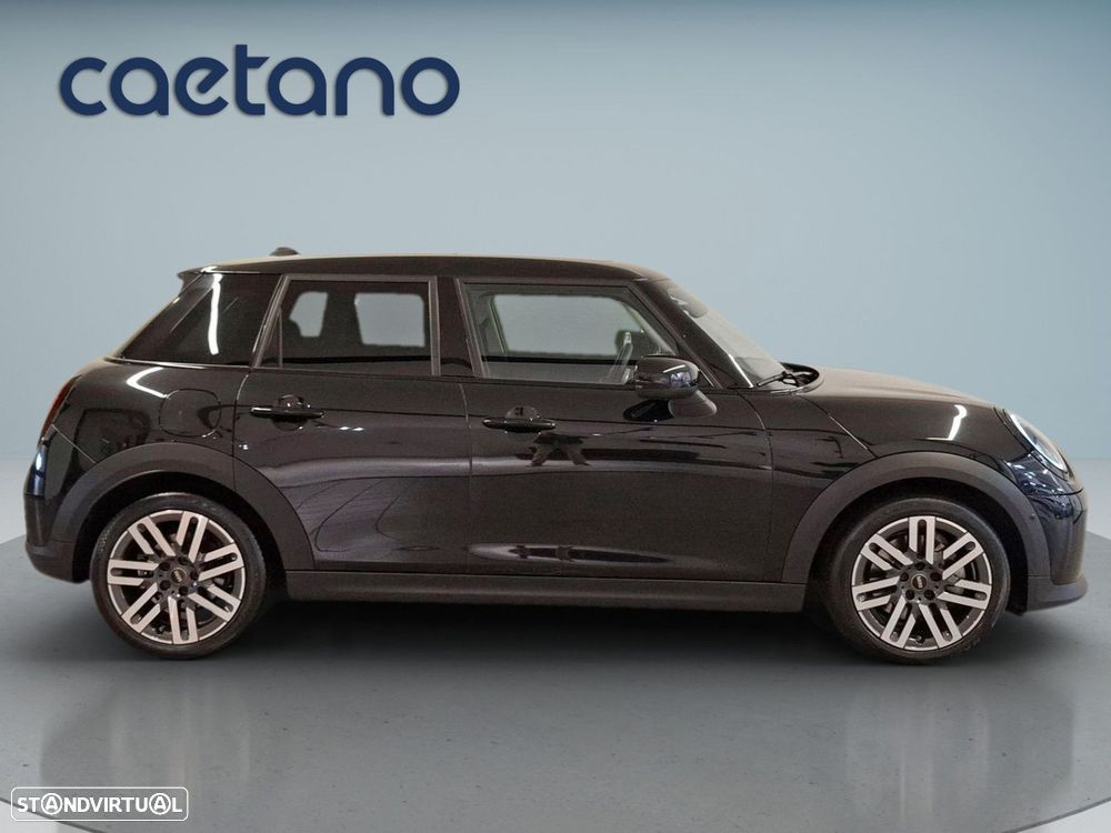 MINI 5 Portas Cooper Auto - 9