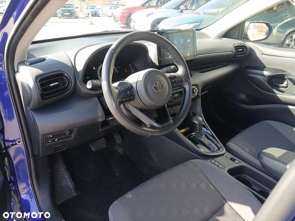 Toyota Yaris Hybrid 1.5 Style - 17