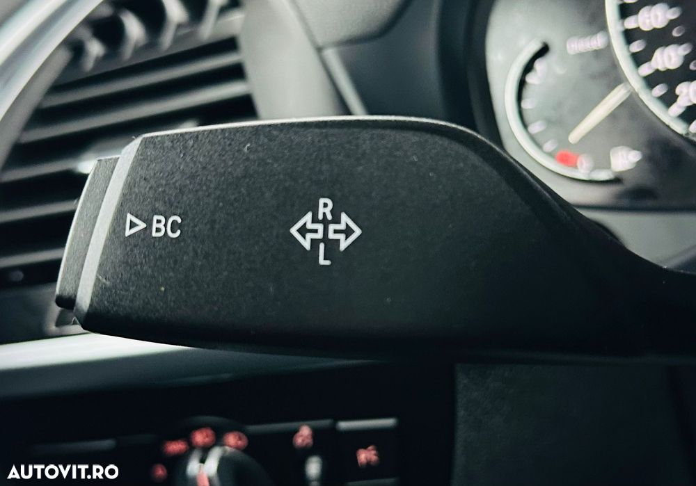 BMW X3 xDrive20d Aut. Advantage - 32