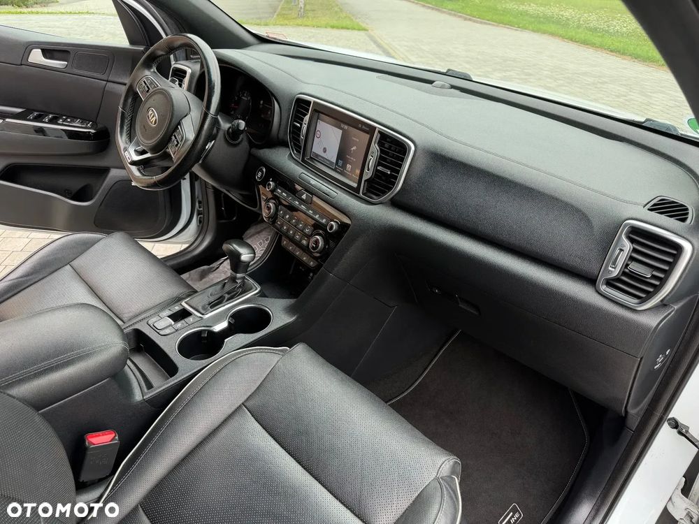 Kia Sportage 1.6 T-GDI AWD DCT GT LINE - 8
