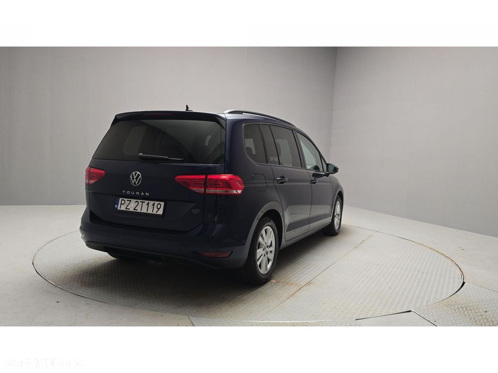 Volkswagen Touran - 5