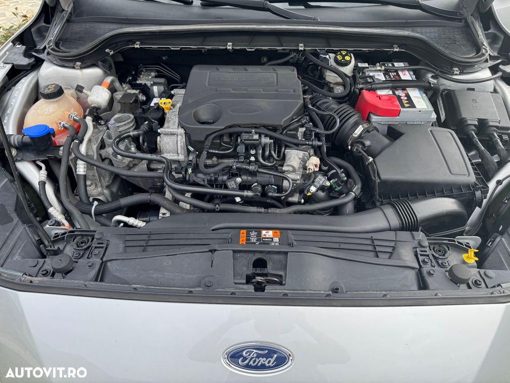 Ford Focus 1.0 EcoBoost Active - 12
