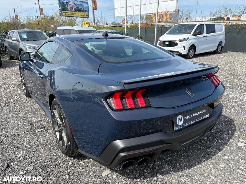 Ford Mustang - 20