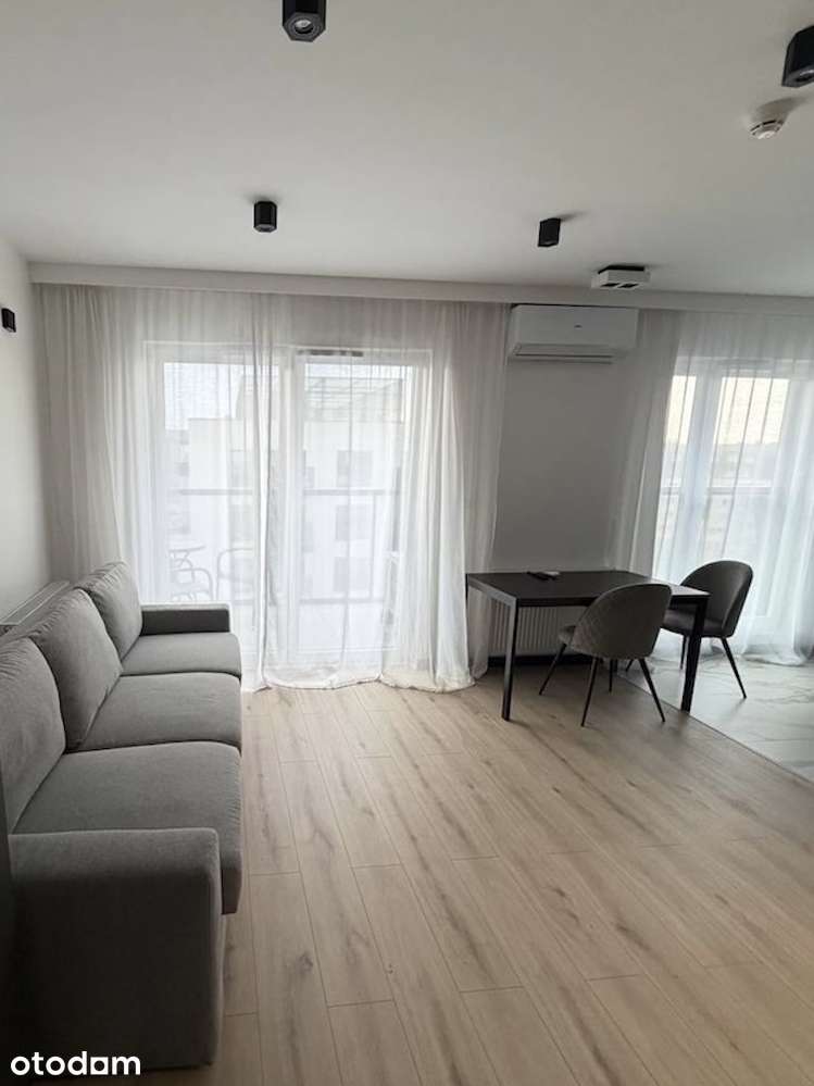 Kawalerka z balkonem w apartamentowcu ul. Madalińskiego