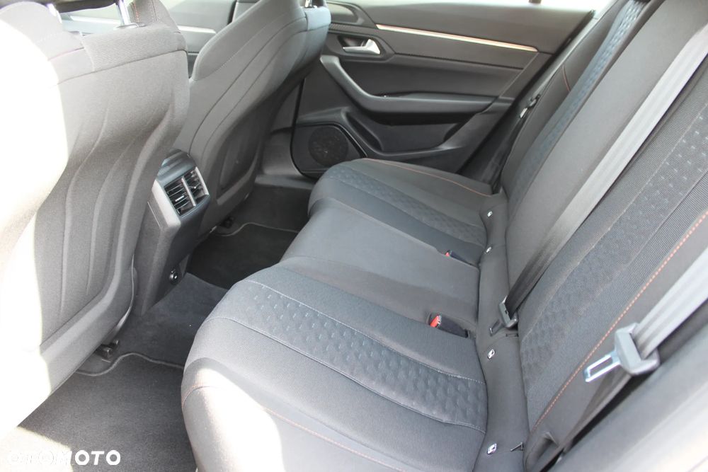 Peugeot 508 BlueHDi 130 EAT8 Allure - 11