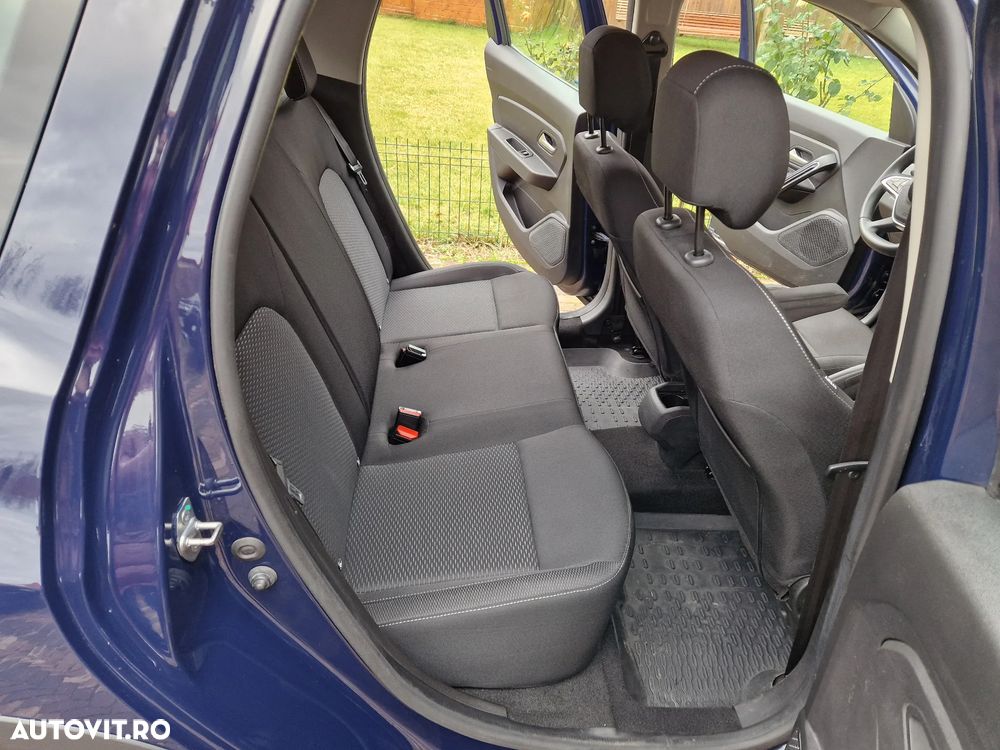 Dacia Duster 1.5 Blue dCi 4WD Comfort - 9
