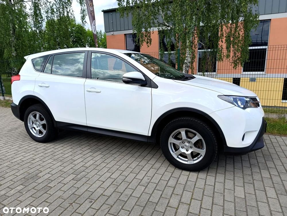 Toyota RAV4 2.0 D-4D 4x2 Start-Stop Comfort - 4