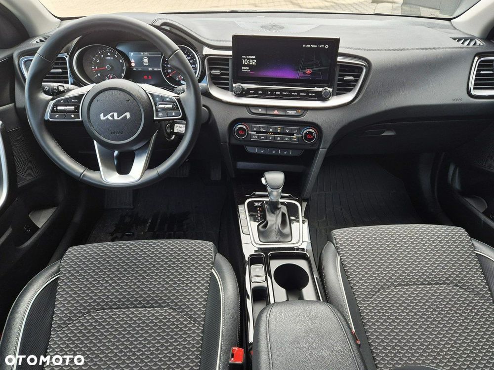 Kia XCeed 1.5 T-GDI M DCT - 22