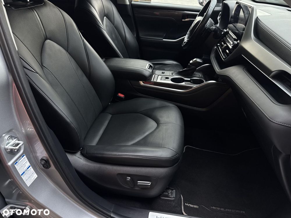 Toyota Highlander - 16