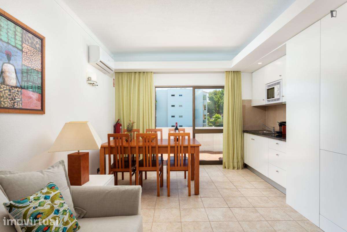 Apartamento com 1 quartos - localizado em Vilamoura - Grande imagem: 2/32