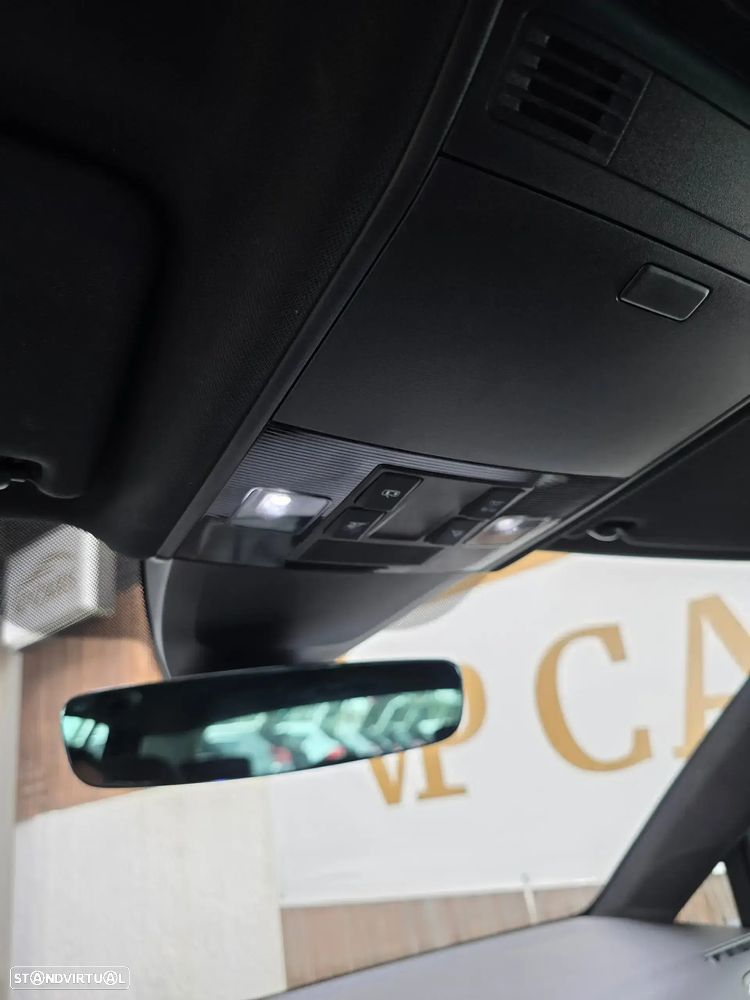 VW Golf 2.0 TDI GTD DSG - 27