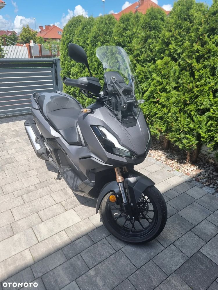 Honda ADV350 - 3