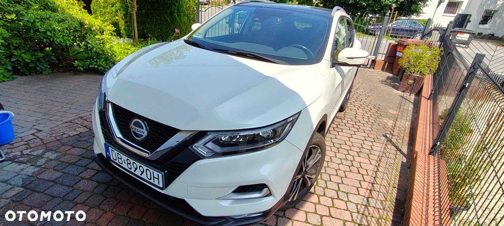Nissan Qashqai - 1