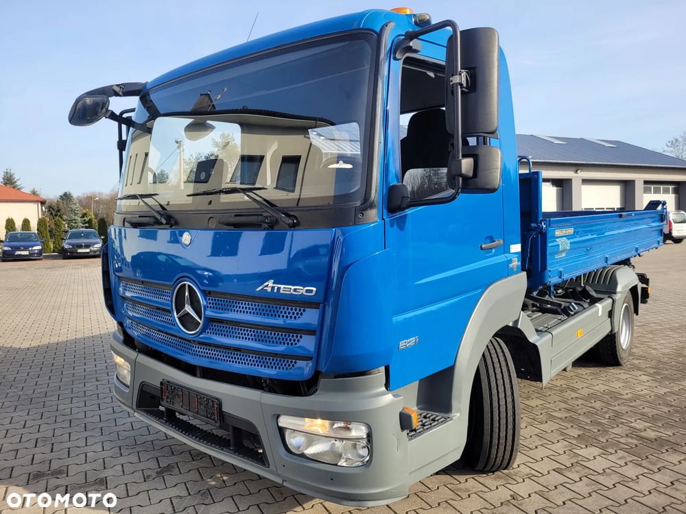 Mercedes-Benz Atego 821 - 2