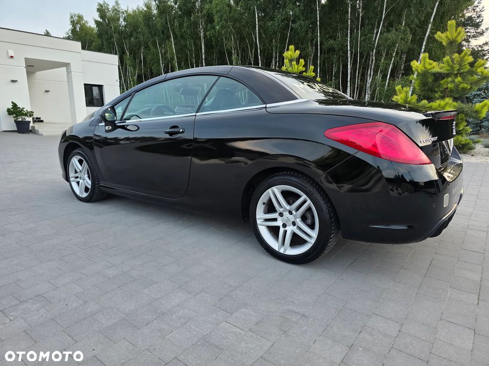 Peugeot 308 - 8