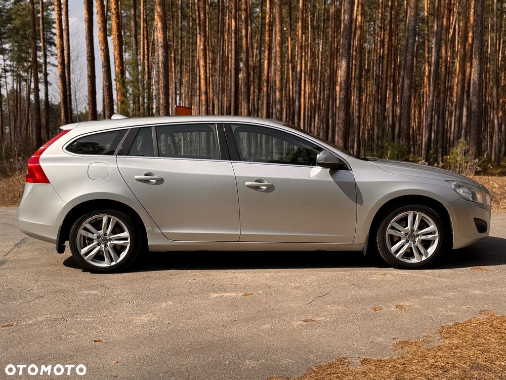 Volvo V60 D4 - 5