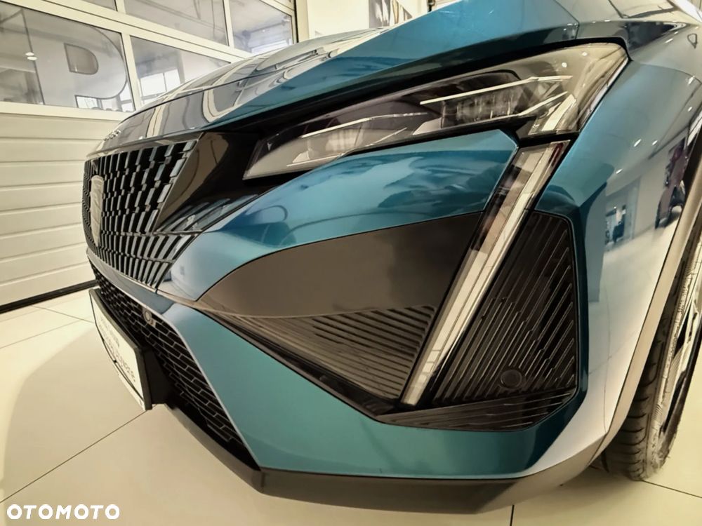 Peugeot 408 1.6 Plug-In Hybrid 180 GT EAT8 - 26