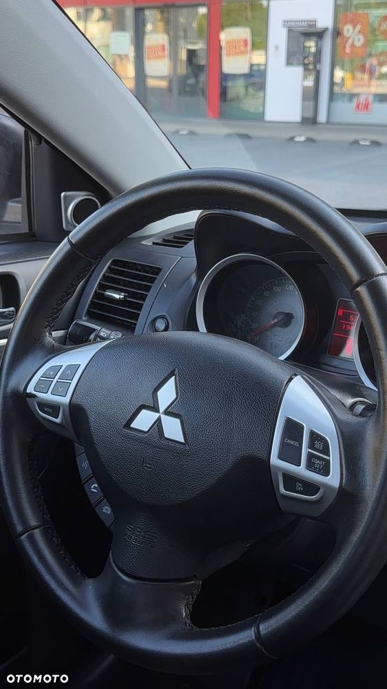 Mitsubishi Lancer 1.8 Intense - 20