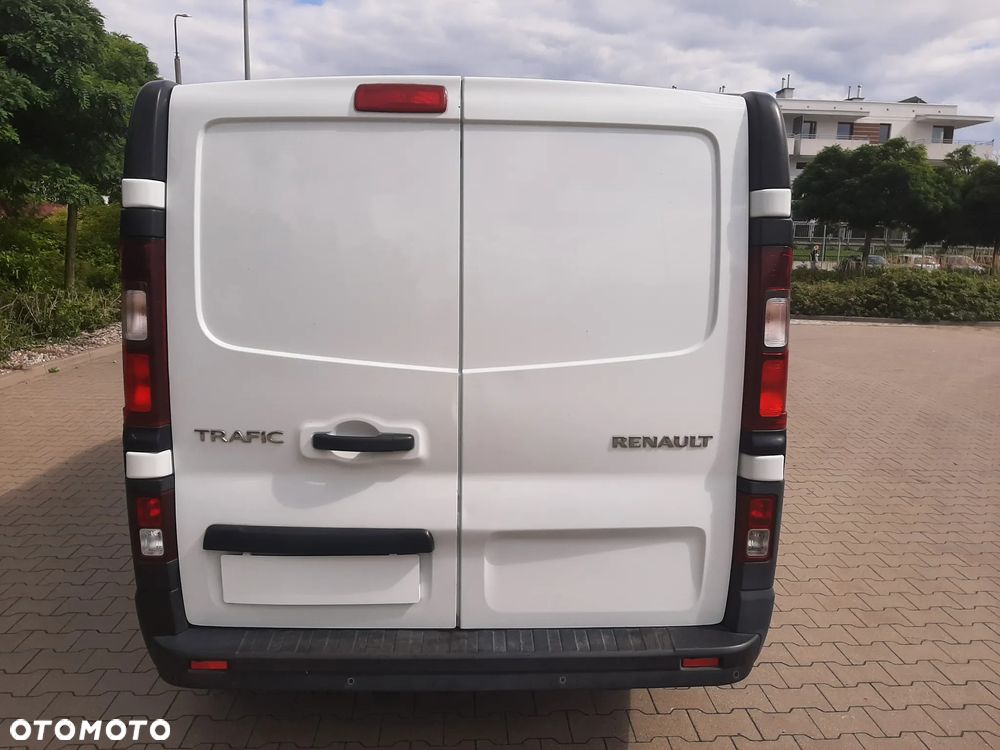 Renault Trafic - 8