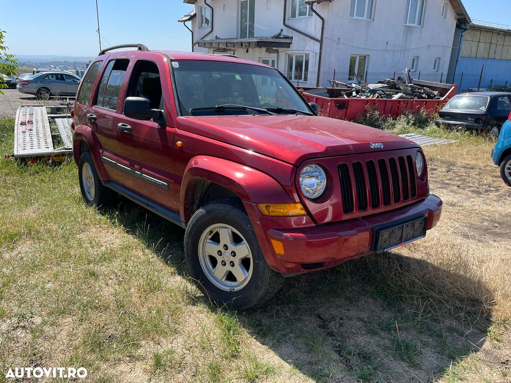 Dezmembrez Jeep Cheroke 2,8 - 1