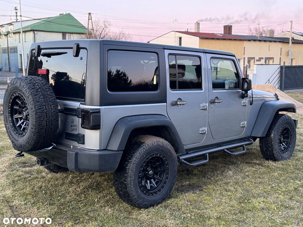 Jeep Wrangler - 6