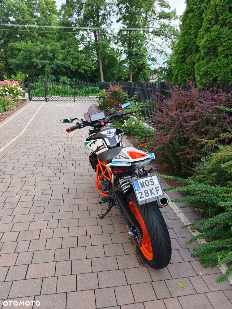 KTM Duke - 11
