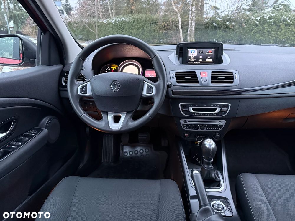 Renault Megane ENERGY dCi 110 Start & Stop Expression - 12