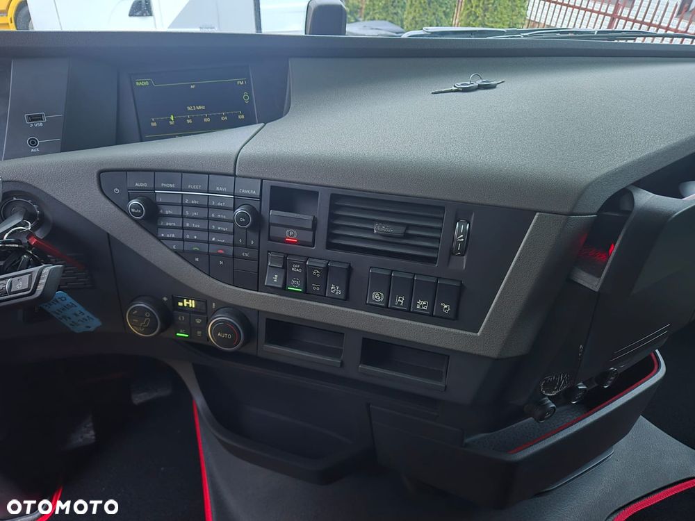 Volvo FH 500 PUSHER 6x2*4 - 26