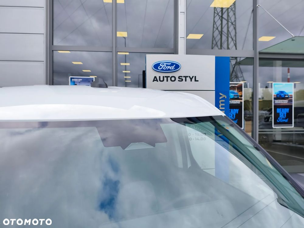 Ford Transit Courier Trend - 36