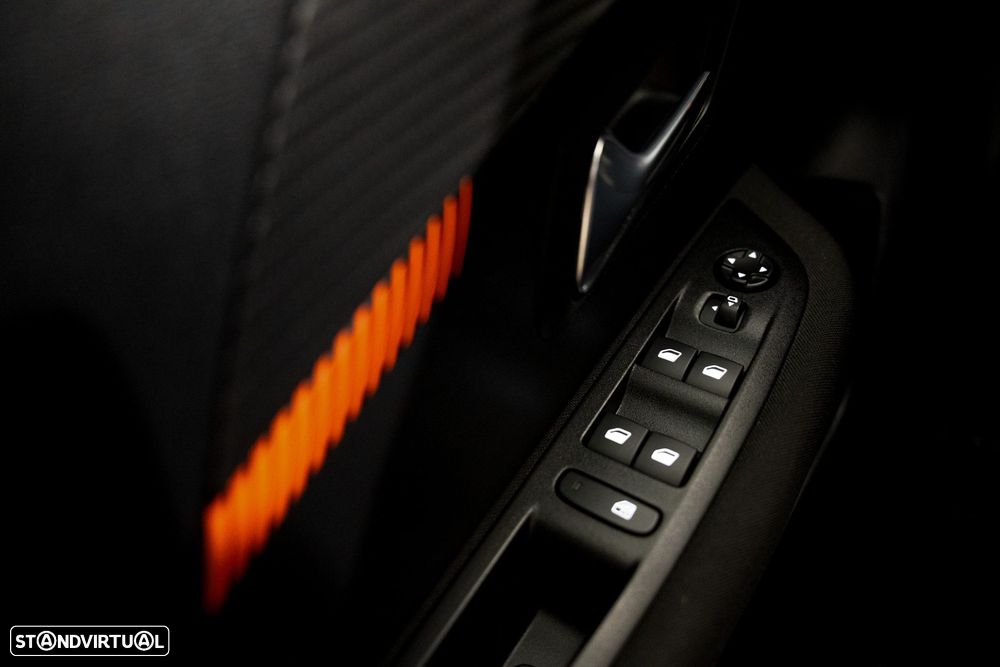 Peugeot e-208 50 kWh Active Pack - 14