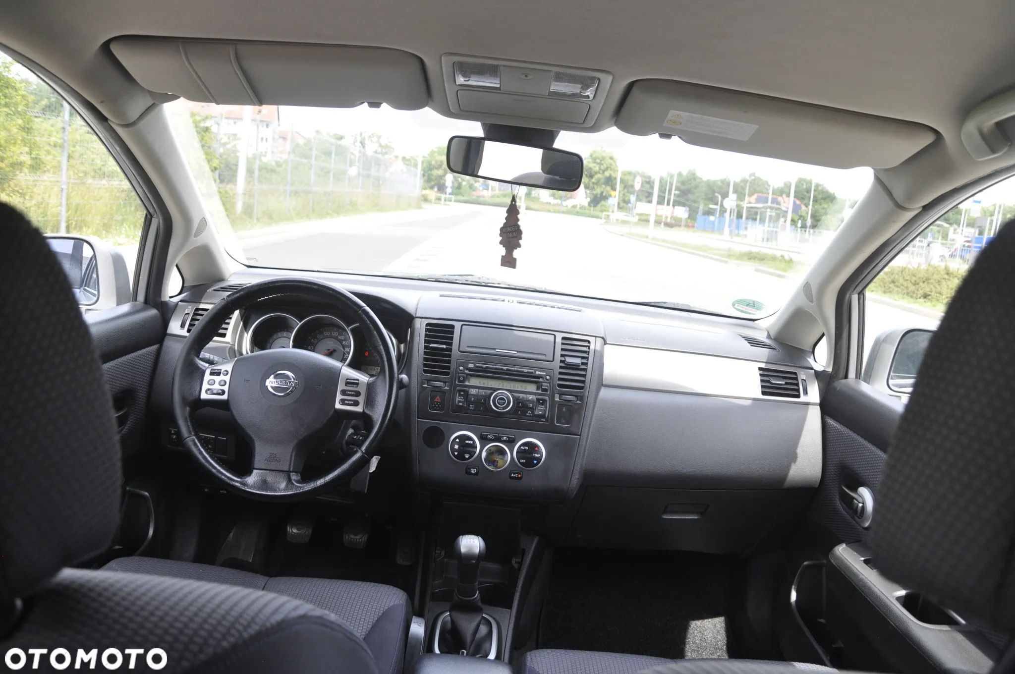 Nissan Tiida 1.6 Visia AC/CD - 15