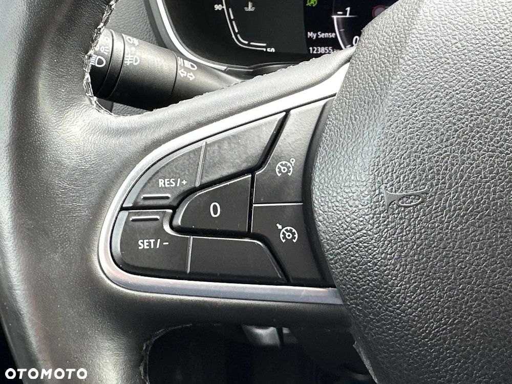 Renault Megane 1.3 TCe FAP Intens EDC - 28
