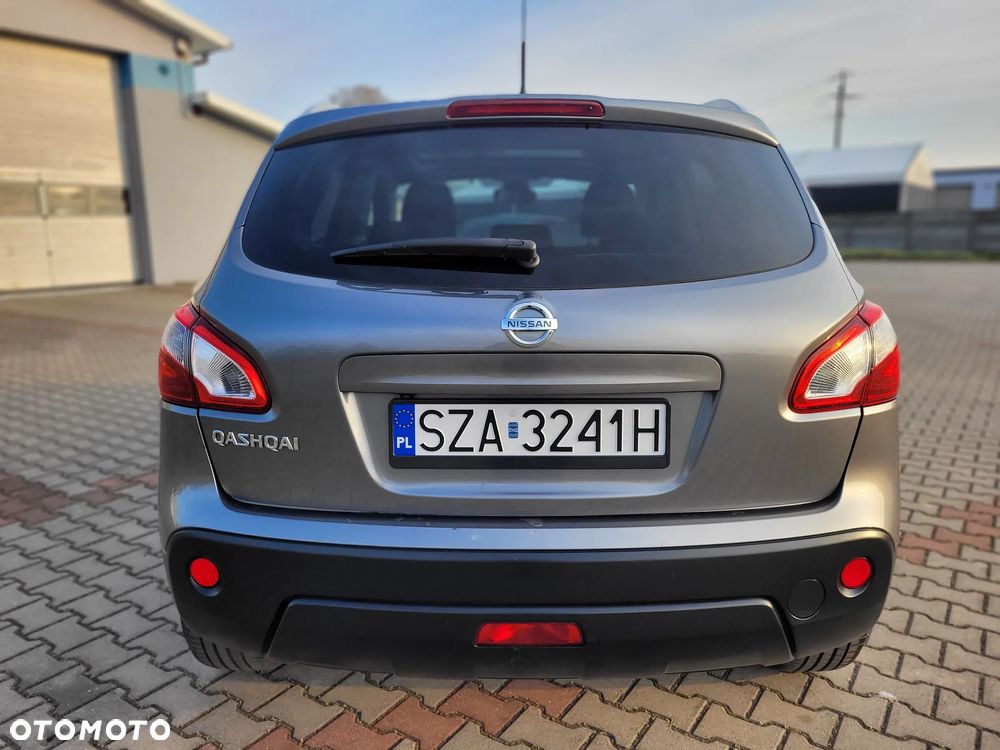 Nissan Qashqai - 32
