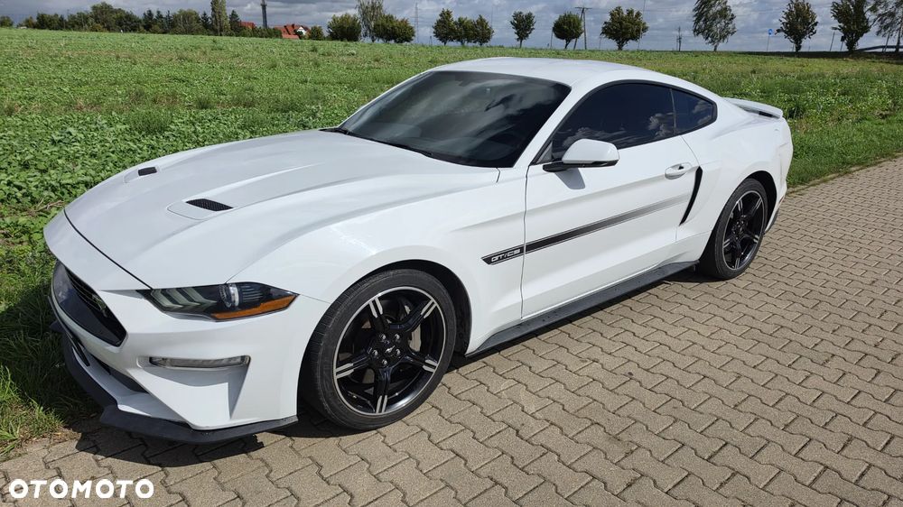 Ford Mustang - 3