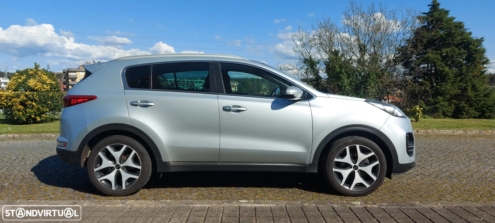 Kia Sportage 2.0 CRDI ISG GT Line - 3