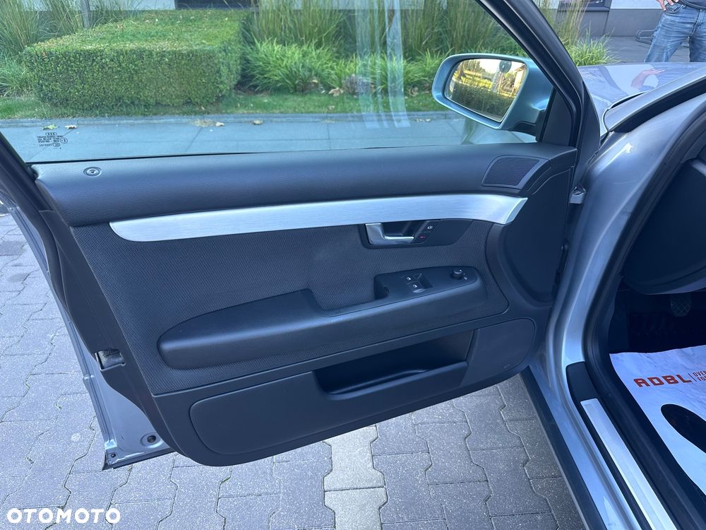 Audi A4 Limousine 1.8 T - 12