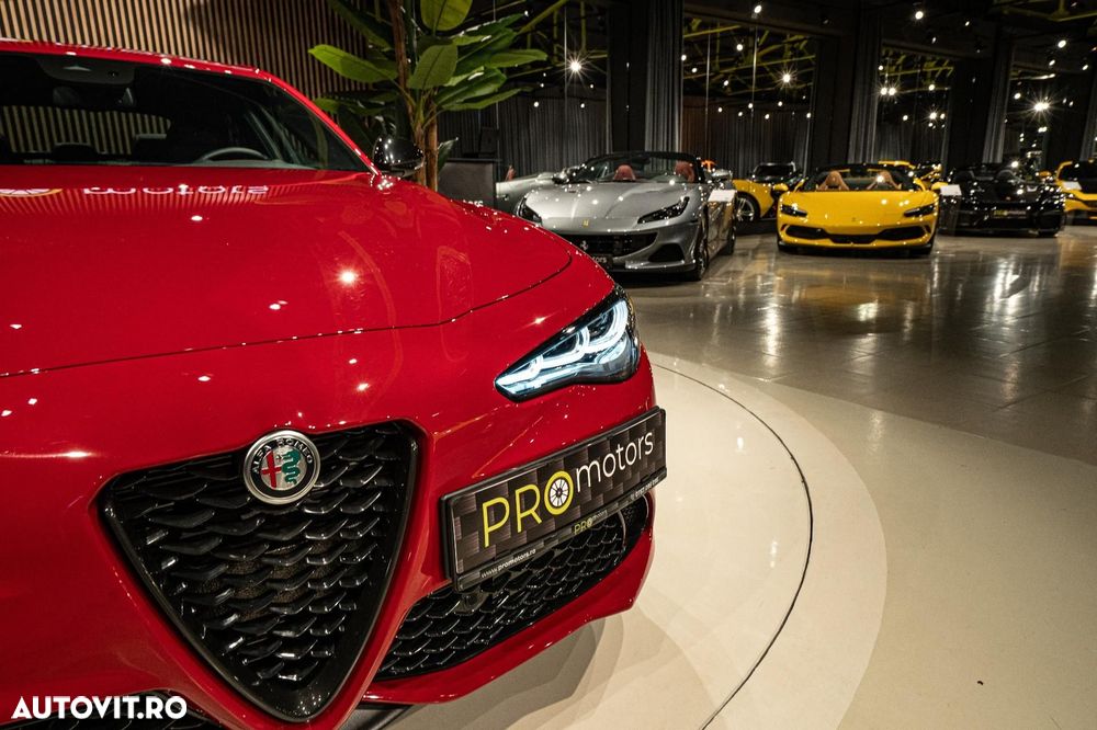 Alfa Romeo Giulia 2.0 Turbo 16V AT8-Q4 Competizione - 15