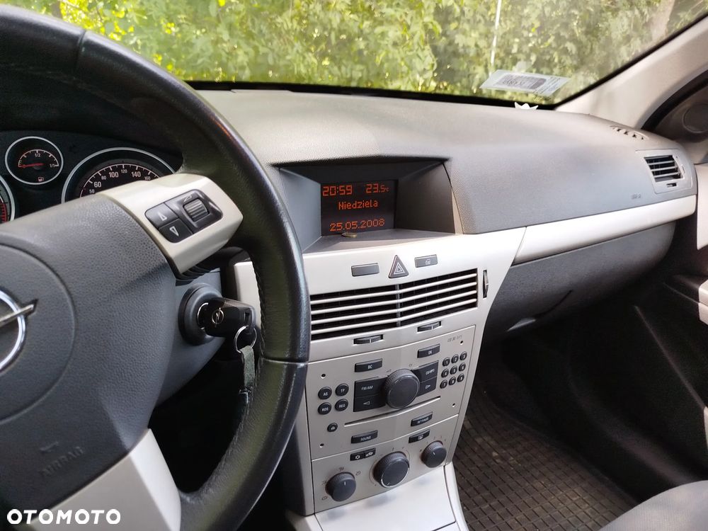 Opel Astra 1.4 - 9