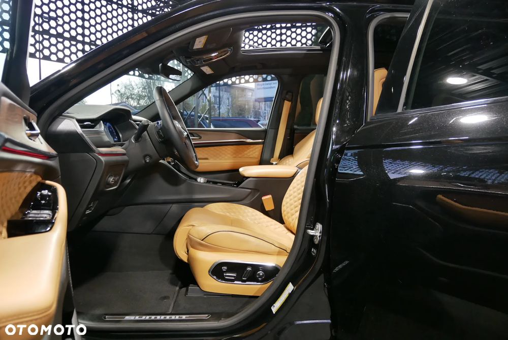 Jeep Grand Cherokee - 8