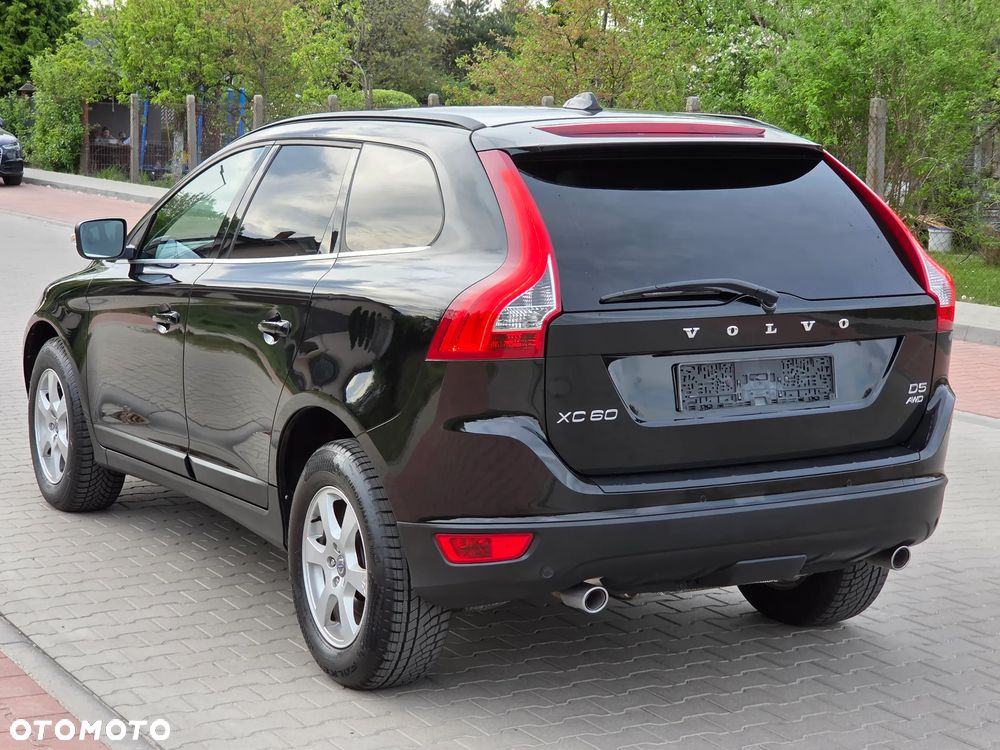 Volvo XC 60 D5 AWD Edition Pro - 3