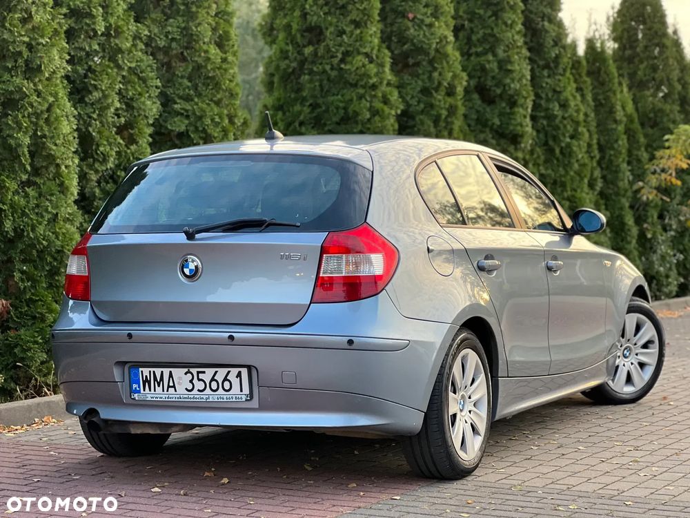 BMW Seria 1 116i - 21