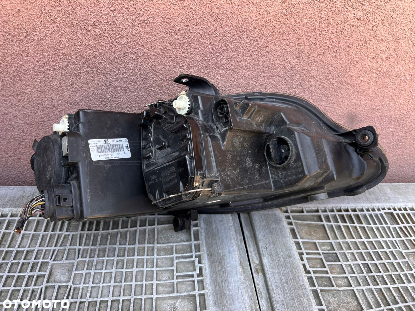 Lampa przednia SEAT LEON II ALTEA TOLEDO III LIFT EUROPA ORYGINALNA VALEO - 3