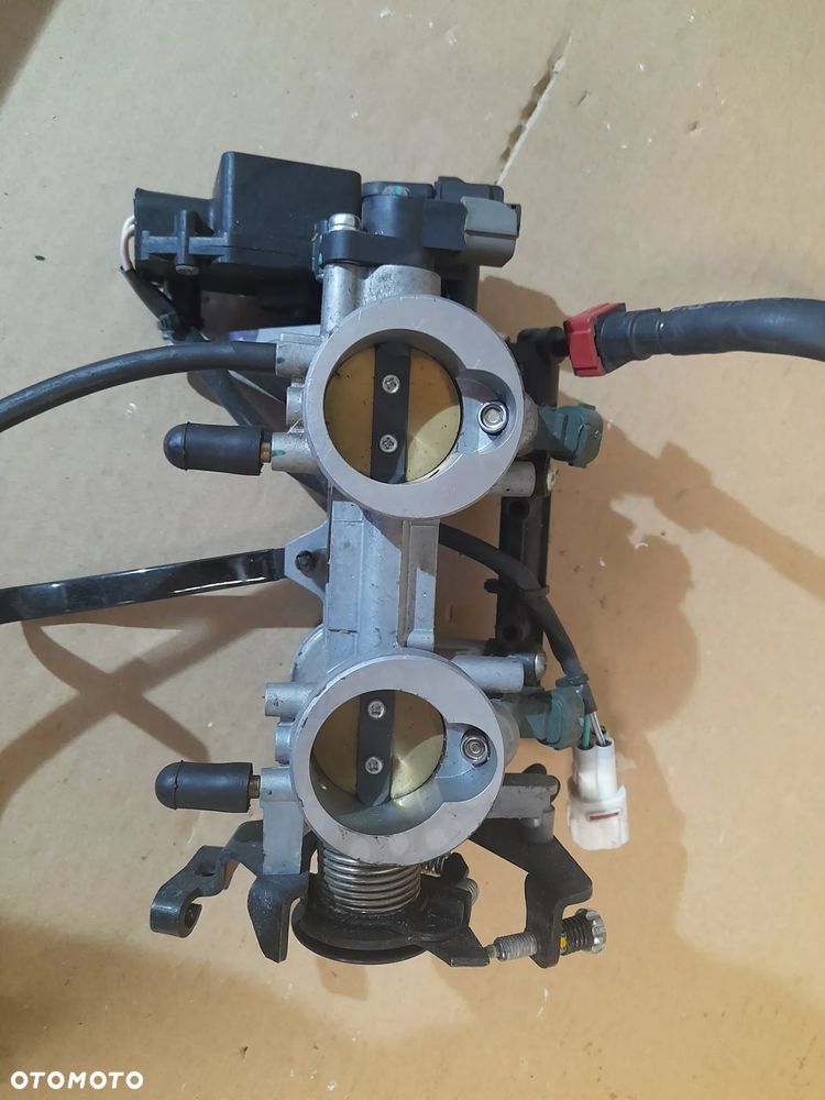 = KAWASAKI ER-6N 2012 WTRYSKI PRZEPUSTNICE - 14