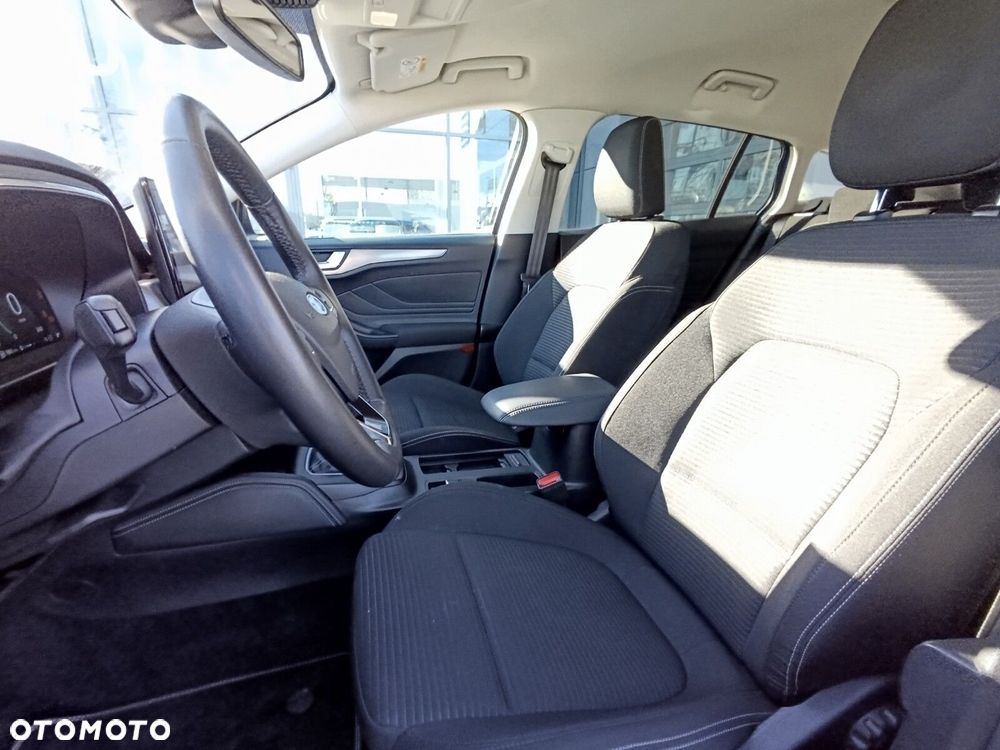Ford Focus 1.0 EcoBoost Titanium - 20
