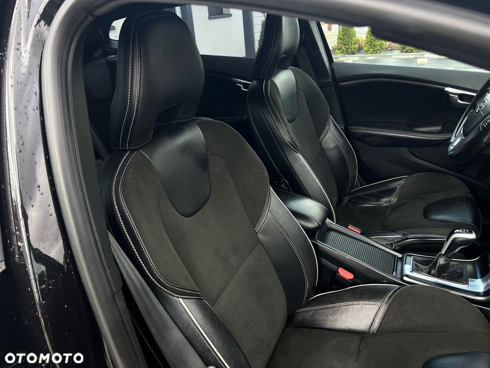 Volvo V40 D2 Drive-E R-Design Momentum - 8