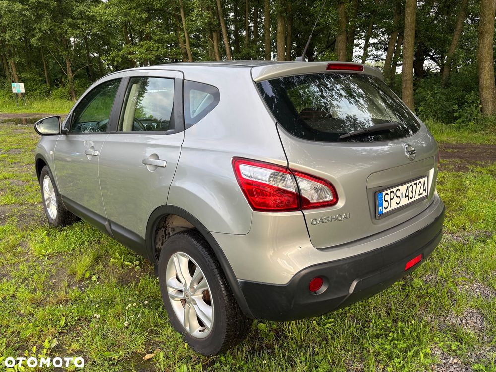 Nissan Qashqai 2.0 dCi Acenta EU5 - 6