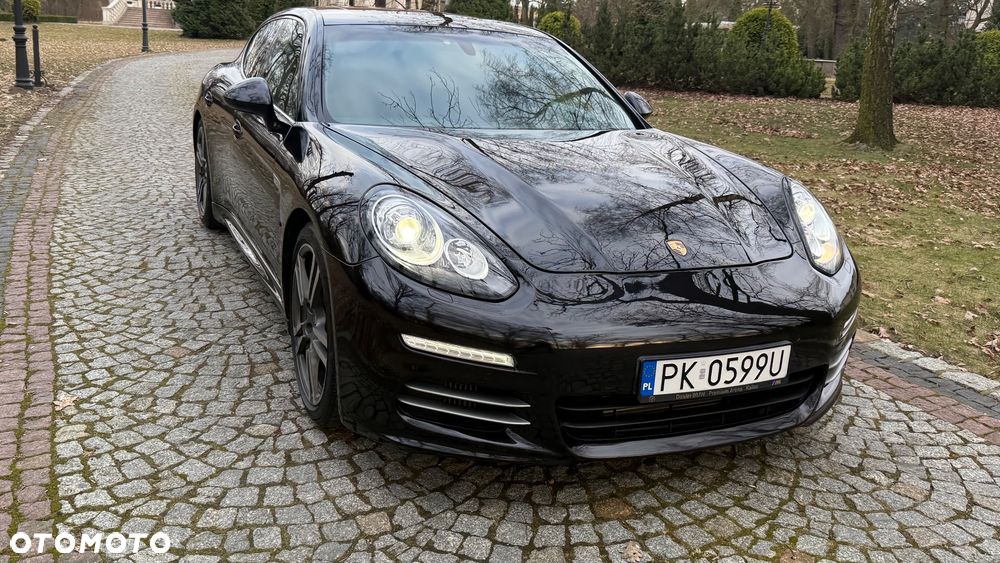 Porsche Panamera 4S - 12