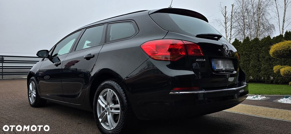 Opel Astra 1.6 Cosmo - 4